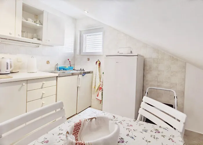 Anja Apartament *